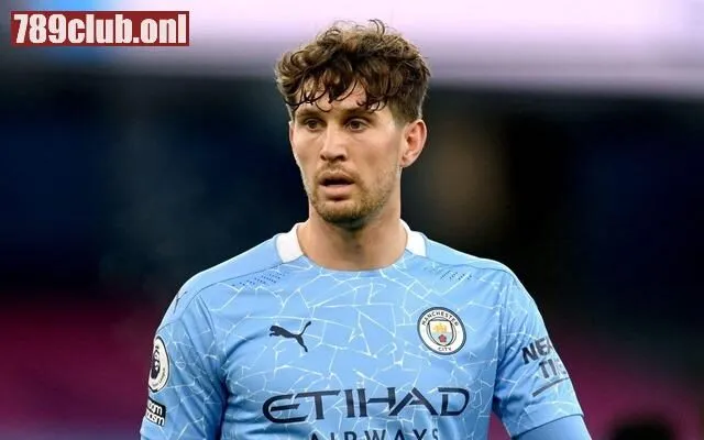 Hậu vệ John STONES